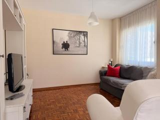 Green Door 3bdr flat City Centre - 2