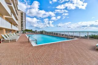 Elegant Oceanfront Pool Hot Tub at Sanibel Condos - Daytona Beach Shores - 0