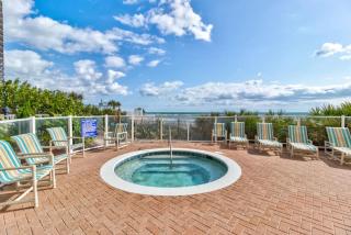 Elegant Oceanfront Pool Hot Tub at Sanibel Condos - 7