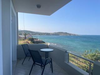 Maria's Beach House - Karfás - 0