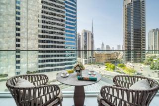 Airstay - Sleek Studio - Burj Khalifa & Pool Views - Monthly Offer Available - 0