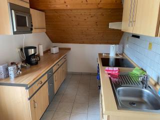 Dachgeschosswohnung im zweiten Obergeschoss - Bruck in der Oberpfalz - 0