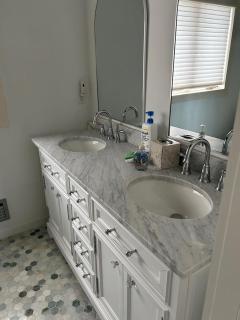 Beautiful Private Ocean Front Home - 4