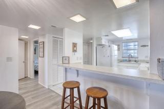 King's Oasis Oceanview Pool BBQ Grill - Daytona Beach Shores - 6