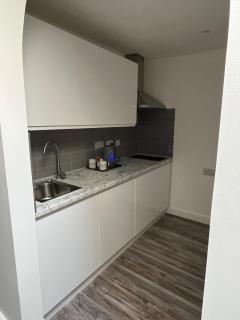 Yugogo One-Bedroom Apartment 37 London Road - Saint Albans - 5