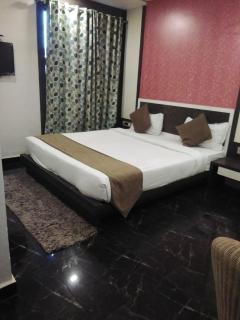 Hotel Swimming Sea Facing - Puri - 2