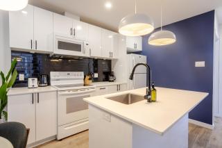 Amazing 3-Bedroom on Saint-Urbain - Montréal - 2