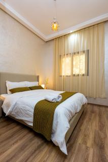 Elegant and Modern Apartment, Calm Cosy and Central - Marrakech - 0