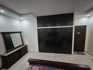 Budget Hostel Rooms - 4