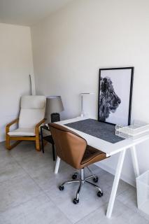 Ruhig und zentral,74qm,Balkon,Kingsize Boxspringbett,Neubau - Offenburg - 9