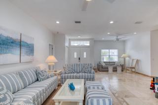 Life's Porpoises - 29 Coconut Ct - 4