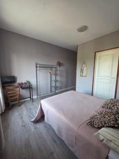 Chez Kahina ancien hôtel Robert - Giat - 7