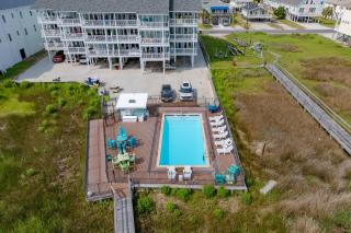 Reel Time Off NEW 3BR 3BA Pool Boat Slip Gear Walk to Beach - Carolina Beach - 4