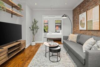 Chic NYC Escape in Vibrant Downtown - New York - 9