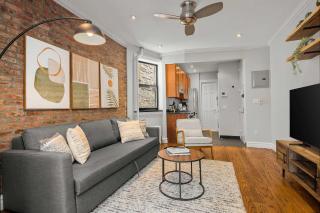 Chic NYC Escape in Vibrant Downtown - New York - 6