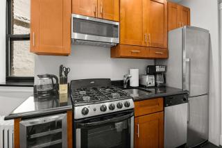 Chic NYC Escape in Vibrant Downtown - New York - 3