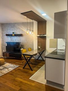 Grey & Yellow appartement - Novi Sad - 3