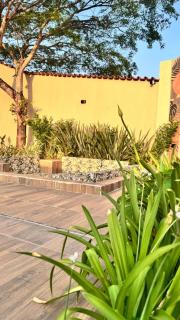 Casa Moderna com Itens de Lazer - Suzano - 1