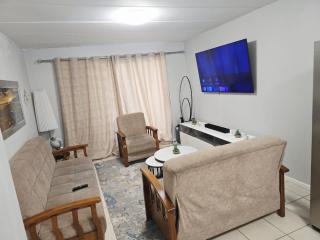 2 bedroom apartment in Bloubergstrand - Cidade Do Cabo - 7