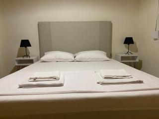 Heraklion Bay Seaview Apartment - Palaiokastro - 4