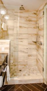 The Delavan Hotel - 4
