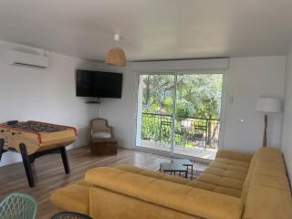 Haut de villa avec piscine privée et extérieur - 5