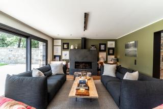 Historic French Embassy Gardens Chalet in Andorra l by BonesVacances - Andorra la Vella - 9