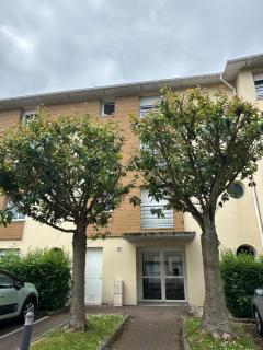 NEW - Le Surcouf - Studio Centre Ville avec Parking - Pont-Audemer - 3
