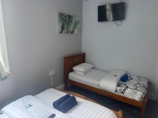 100 Pipers Hotel - Blackpool - 1