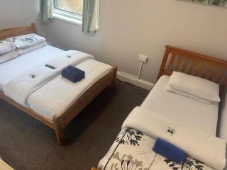 100 Pipers Hotel - Blackpool - 2