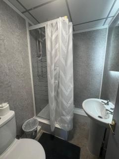 100 Pipers Hotel - Blackpool - 3