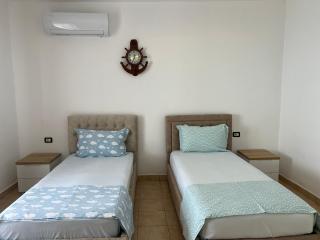 Seaview Home - Vlora - 1