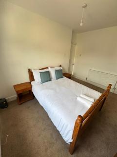 Comfortable Room in Redfield - Easy City Access - Bristol - 8