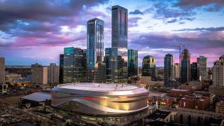 DT Edmonton King Suite with Parking & 100 Walk Score - Edmonton - 2