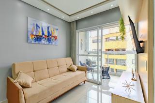 Moderno apartamento na Praia da Enseada - Guarujá - 0