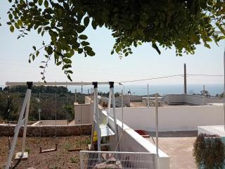 Villa Biagio 1945 - doppio terrazzo panoramico vista mare immersa nella natura con parco giochi - 0