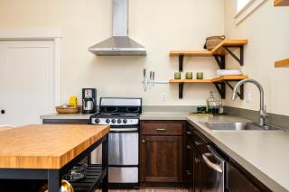 Cozy Laurelhurst Retreat - Portland - 8