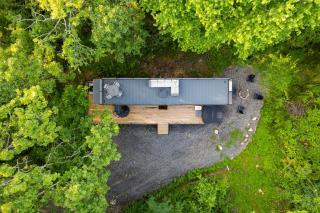 Black Deer Crossing MicroCabin - 9