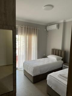 Family Guest Apartments - Saranda - 3