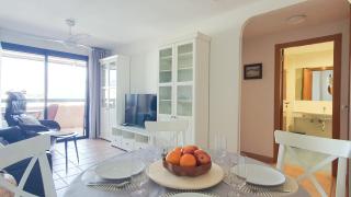 Sea&Sun Paradise, Heated pool, 2BR, parking - 2