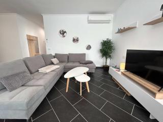 Big good view apartment 2 bedrooms - Durazzo - 2