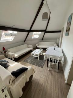 Cozy Nest by Gare du Midi - Bruxelles - 4