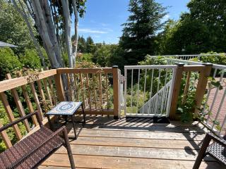 North Nanaimo Gem - Garden-View Room with Private Ensuite - Nanaimo - 1