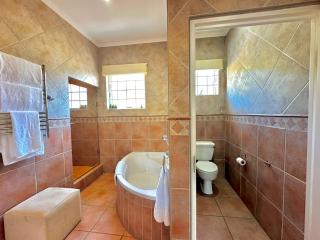 4 bedroom Villa 1 La Mer - 4