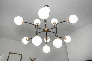 Chic Modern Gem with Style Suites - Cincinnati - 7