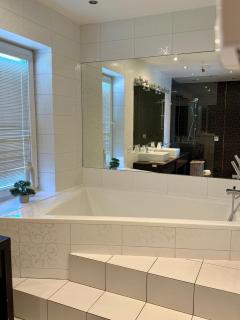 Modern 2BR appartment with spacious terrace - Jūrmala - 5