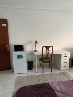 Apartamentos Gamela - cocina compartida - baño privado- Esteiro Ferrol - Ferrol - 9