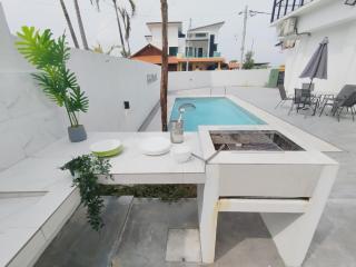 Ipoh Lahat Mines Private Pool Lake Villa by IWH Suites - 5