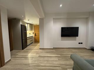 House 98 - Boutique Hotel Stay in Zayed - Sheikh Zayed - 8