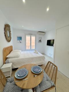 Le Cocon Méditerranéen refait à neuf, climatisé, à 300m des plages - Antibes - 5